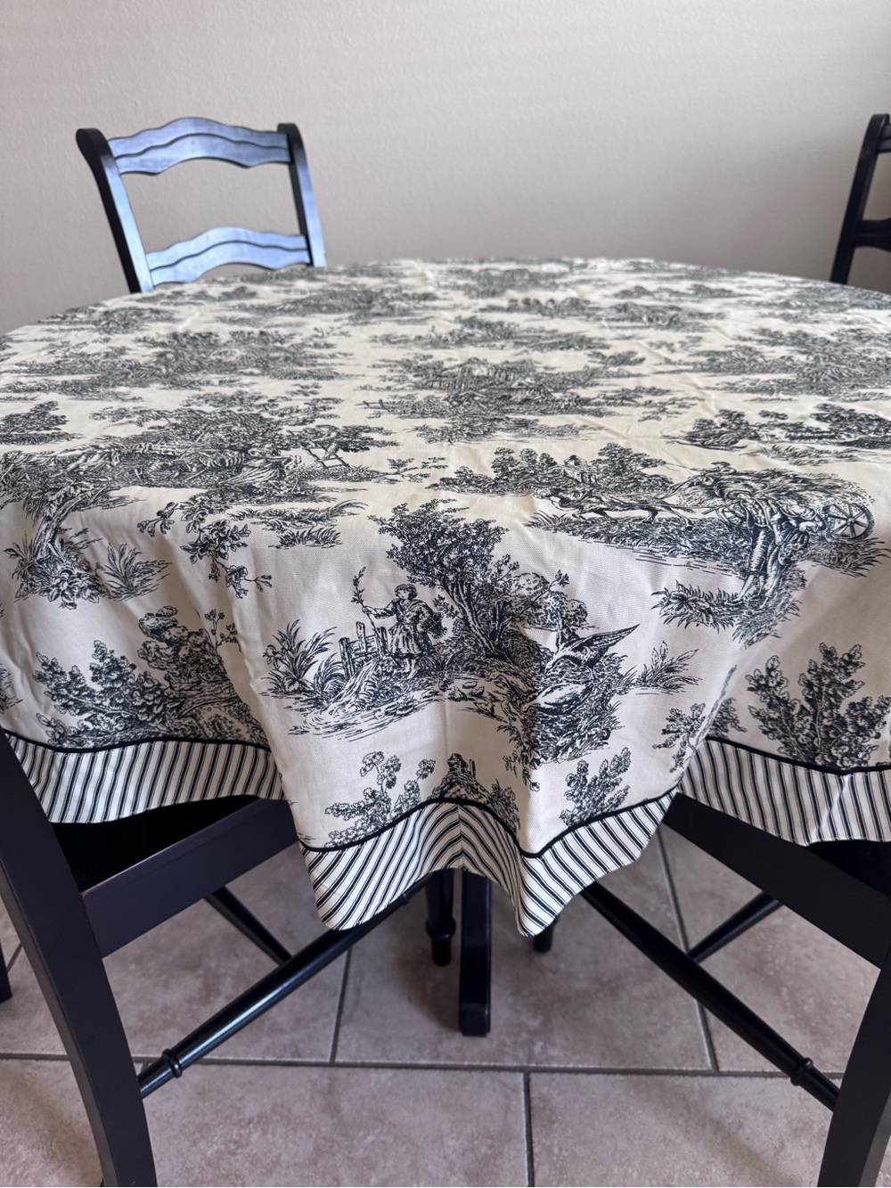 WAVERLY | Vintage Black and Cream Toile Tablecloth